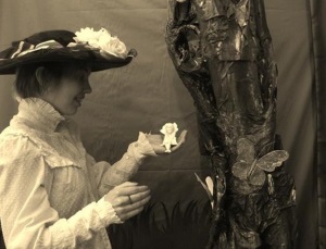 Contemporary versions of the Cottingley fairies